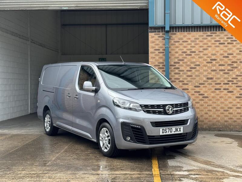 VAUXHALL VIVARO 2.0 Turbo D 3100 Sportive LWB L2 H1 Euro 6 (s/s) 5dr